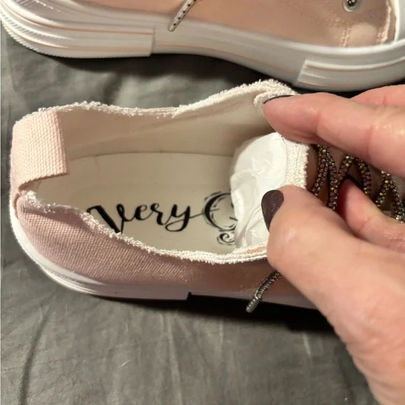 Very G Light Pink Canvas Sneakers - Picture 2 of 3